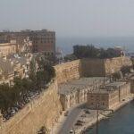 Vue depuis les jardins d'Upper Baracca